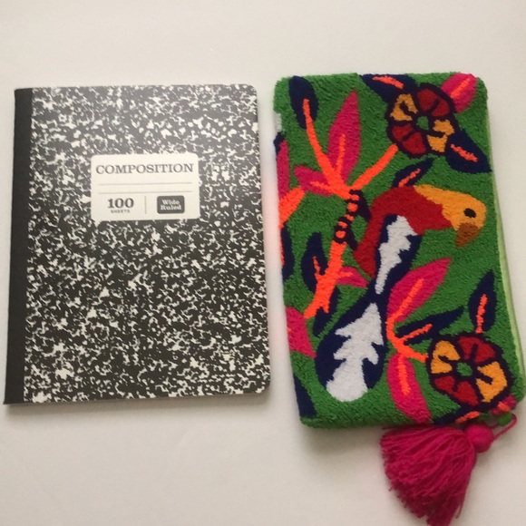 Authentic Handmade Colombian Wayuu Clutch - Picture 5 of 8